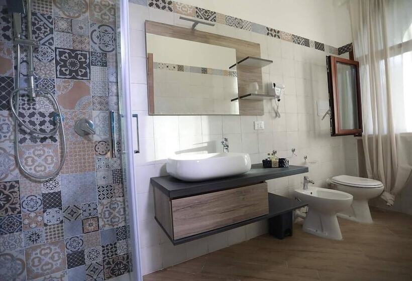 مبيت وإفطار Gli Archi Sul Mare