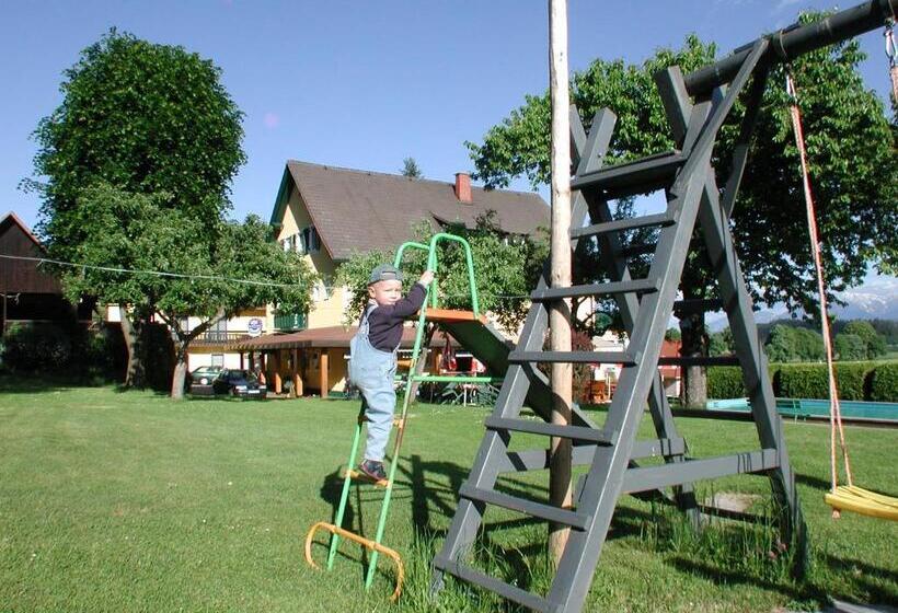 تختخواب و صبحانه Pension Dobernig   Contactless Check In/stay