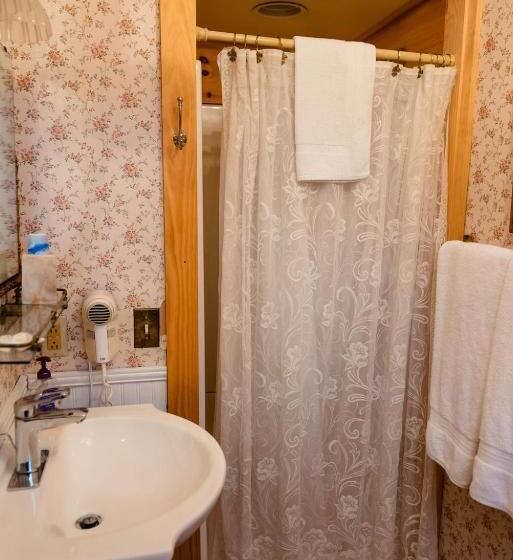 مبيت وإفطار The Greenfield Inn