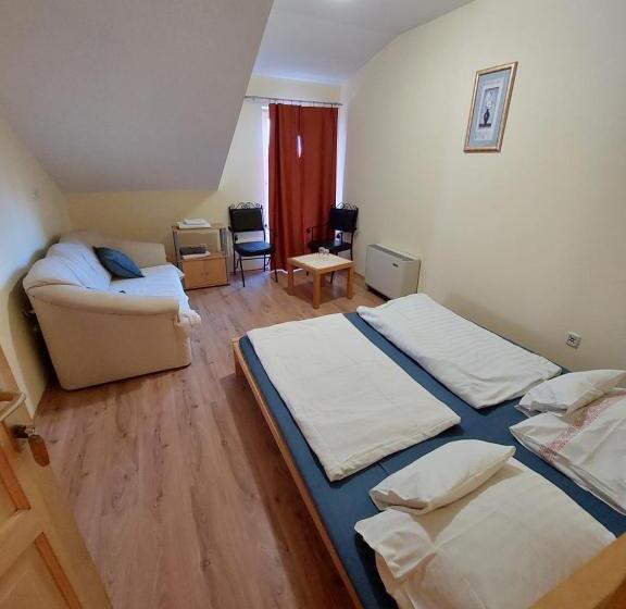 민박 Zalacsány Toscana étterem Panzió