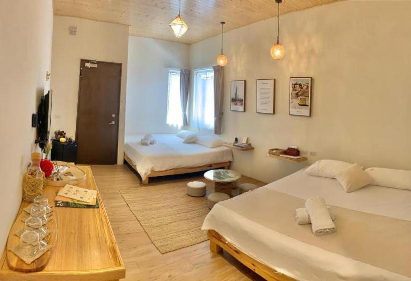 تختخواب و صبحانه W24墾丁民宿墾丁大街一館bnb