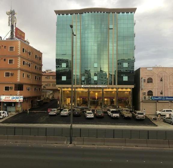 호텔 Abraj Al Joud Serviced Apartments