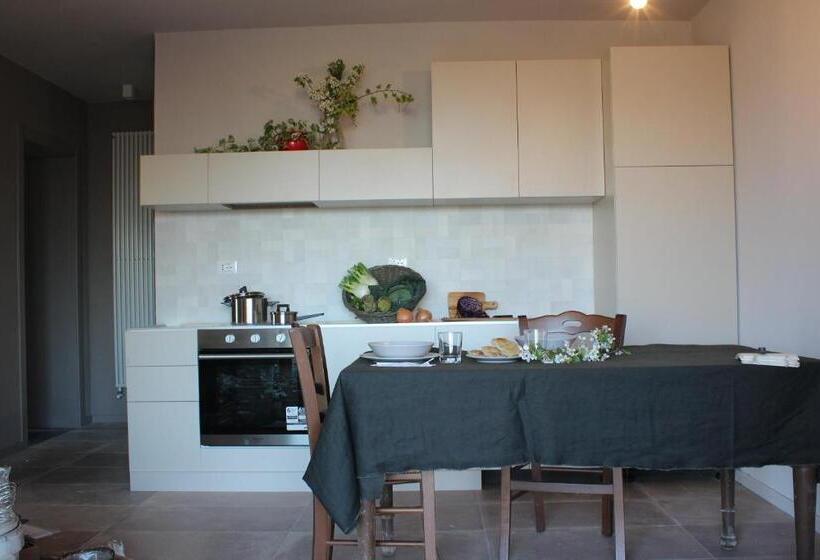 Отель Agriturismo Qui E Ora