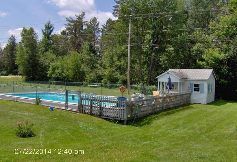 فندق Carlson S Lodge