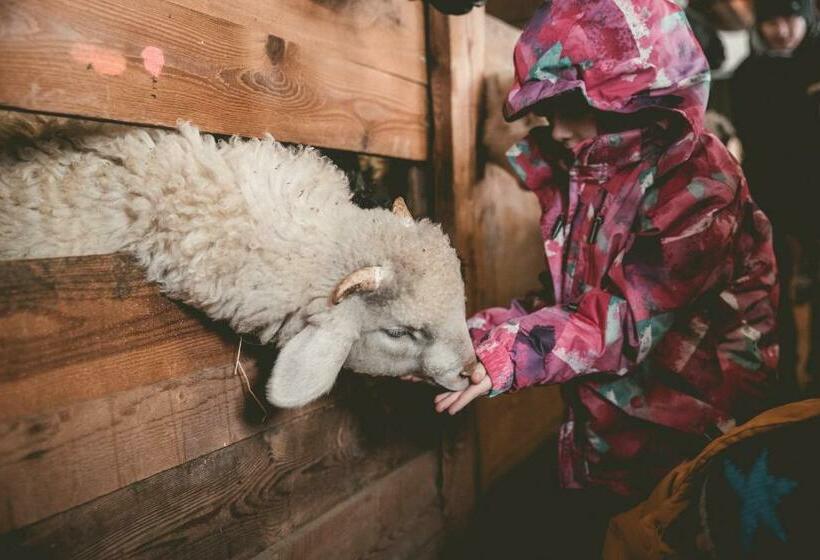 Familienhotel Replerhof