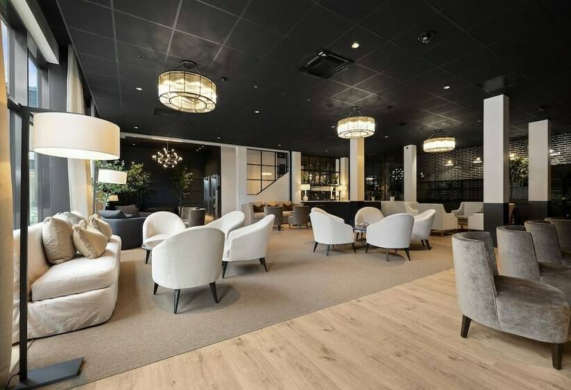 فندق Lily Country Club