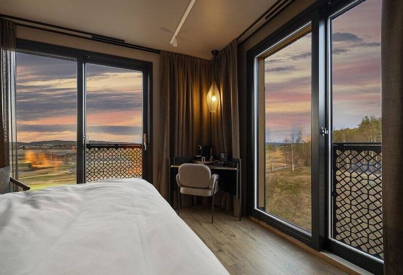 فندق Lily Country Club