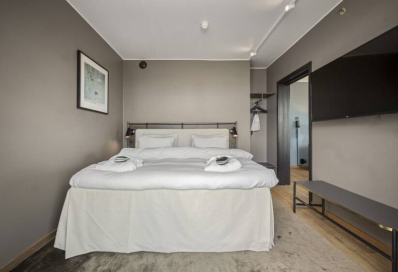 فندق Lily Country Club