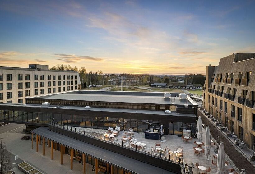 فندق Lily Country Club