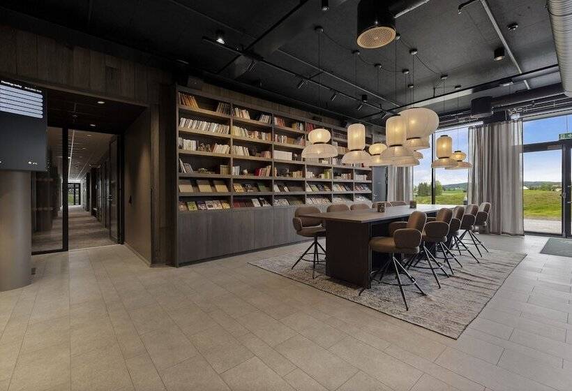 فندق Lily Country Club