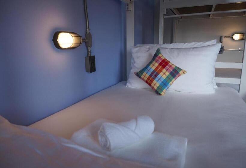 בית מלון כפרי Luck Esan Loft