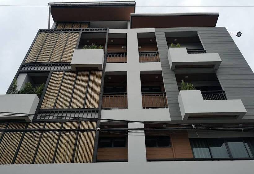 בית מלון כפרי Luck Esan Loft