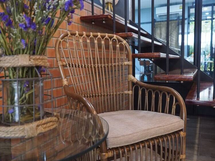 فندق Luck Esan Loft