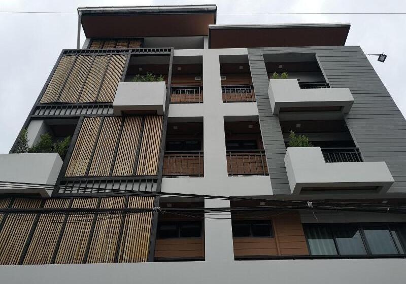 בית מלון כפרי Luck Esan Loft