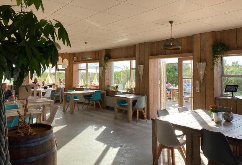 בית מלון כפרי Om De Noord   Beach, Bed & Breakfast