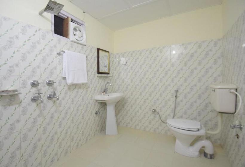 ホテル Oyo 12157  Annapurna Guest House