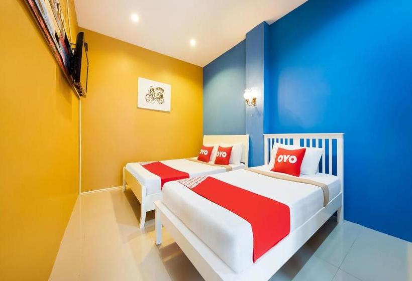 Szálloda Oyo 269 Eyeda Vintage Guest House Huahin Near Hua Hin Hospital
