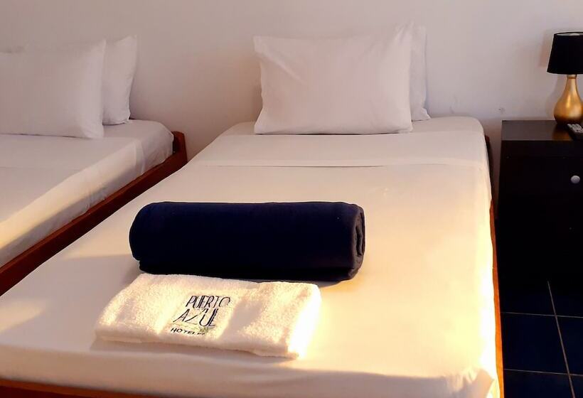 ホテル Puerto Azul Sauce