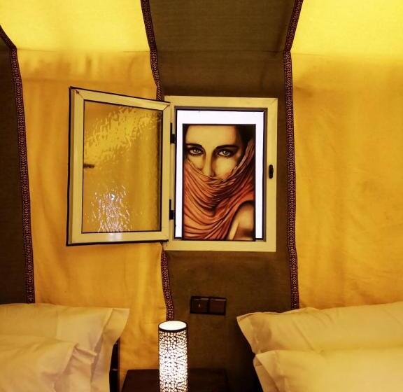 ホテル Sahara Majestic Luxury Camp