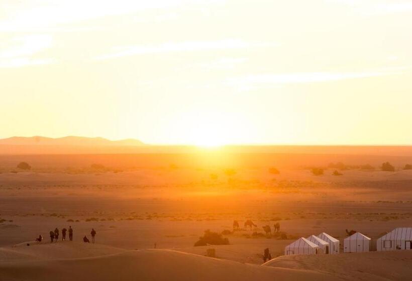 ホテル Sahara Majestic Luxury Camp