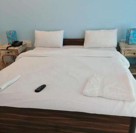 בית מלון כפרי Shiv Sagar Palace