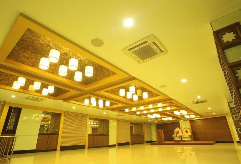 Отель Vijayetha