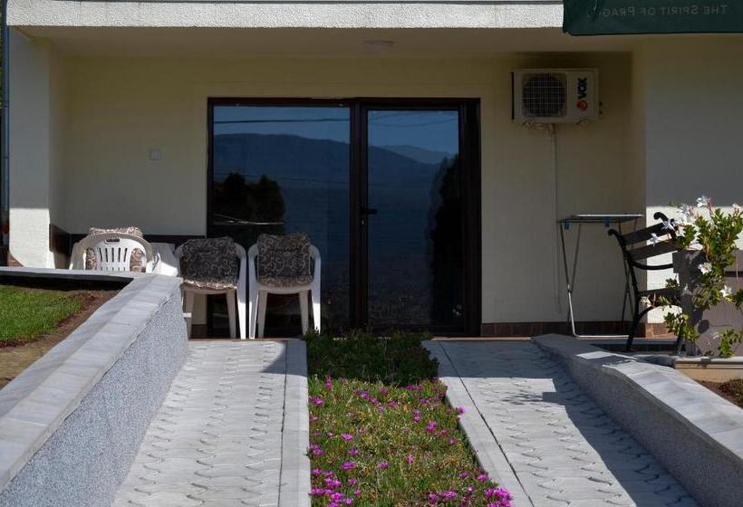 پانسیون Apartmani Janja