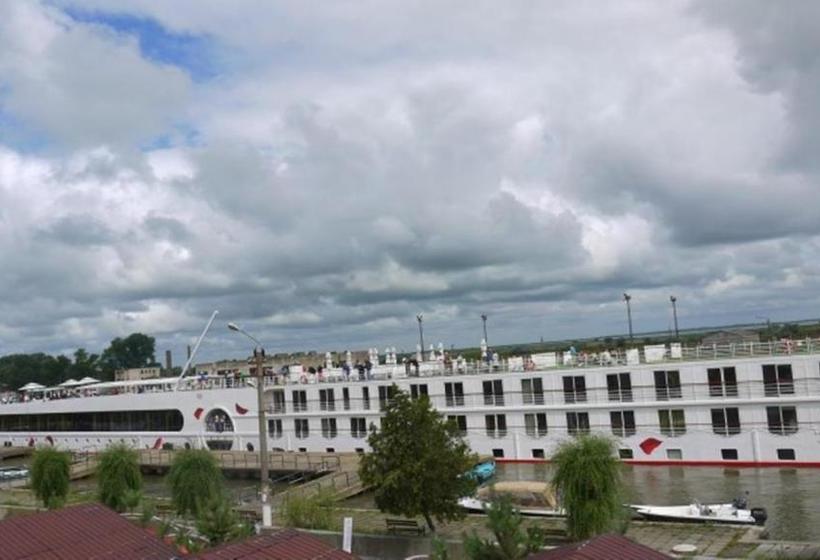 Пансион Casa Coral Sulina