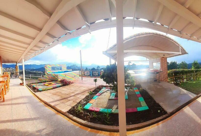 펜션 El Mirador De Guatapé 2