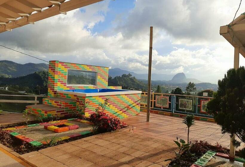 펜션 El Mirador De Guatapé 2