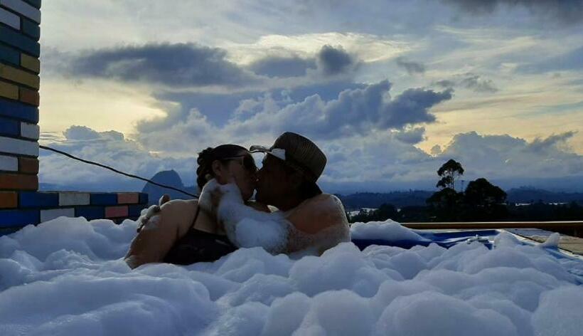 펜션 El Mirador De Guatapé 2