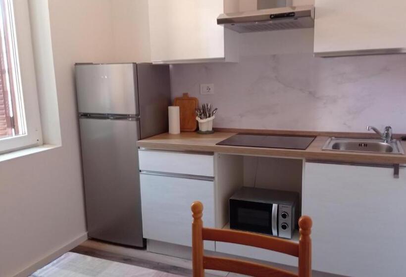 پانسیون Gemini Camere E Suites