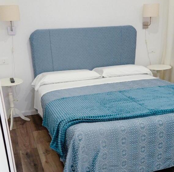 پانسیون Gemini Camere E Suites