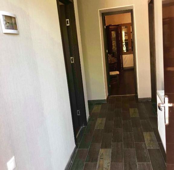 پانسیون Guest House Fifty