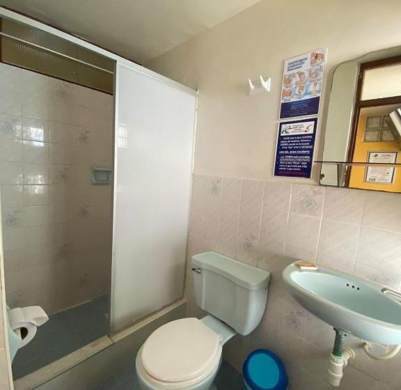 پانسیون Hostal Hogar 3 Estrellas Chepén