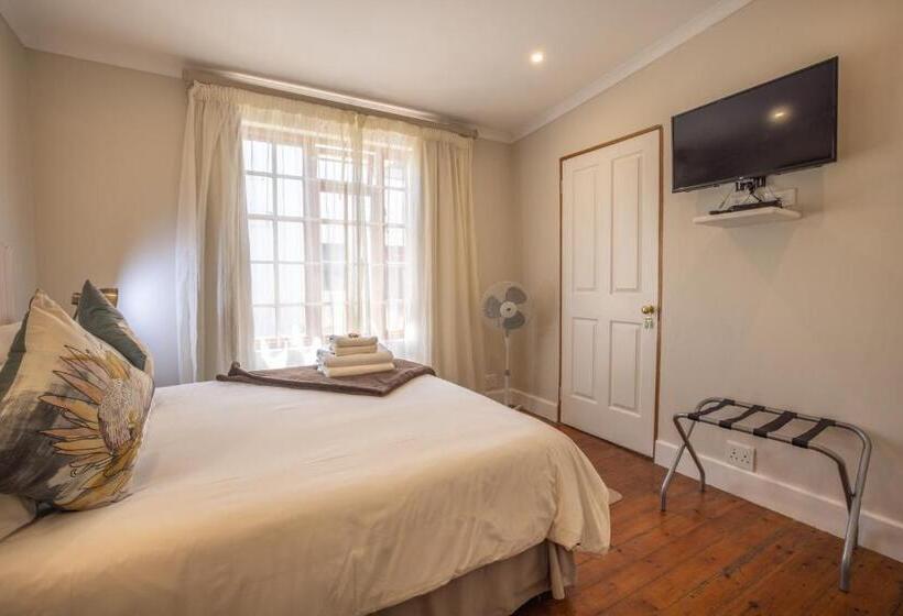 פנסיון Lanherne Guest House Bed & Breakfast