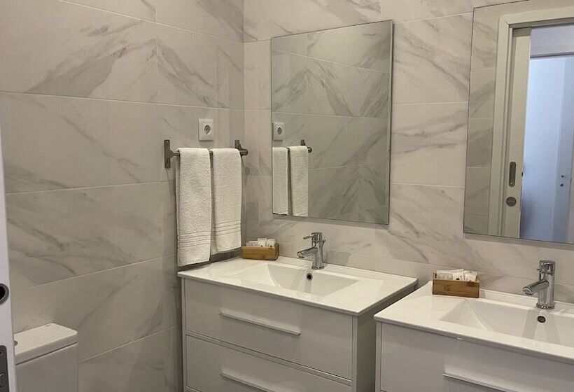 ペンション Mytrip Porto