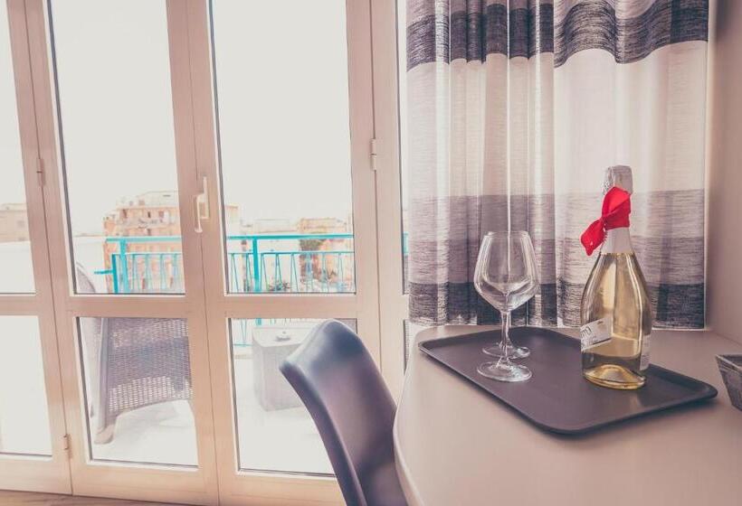 Пансион Oltre Il Mare Guest House