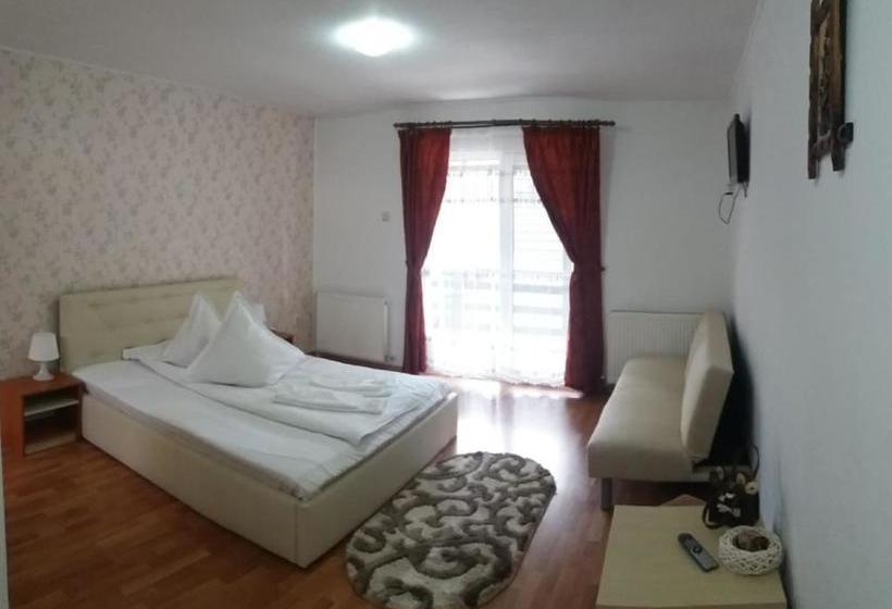 פנסיון Casa Katalina 2