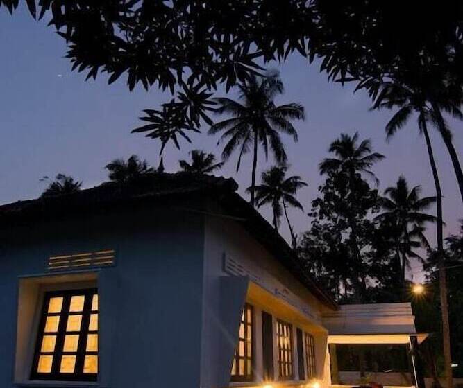 هاستل Katsura Varkala