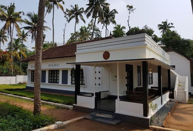 هاستل Katsura Varkala