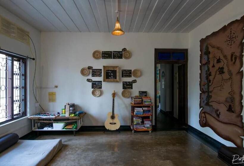 هاستل Katsura Varkala