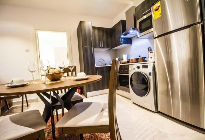 Embassy Gardens Premier Suitescantonment