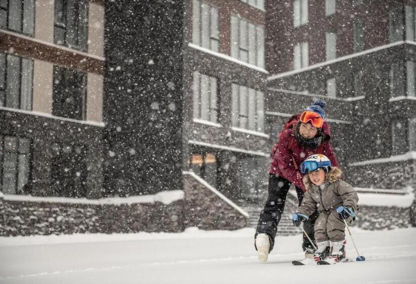 Yu Kiroro, Ski In Ski Out Luxury Residences