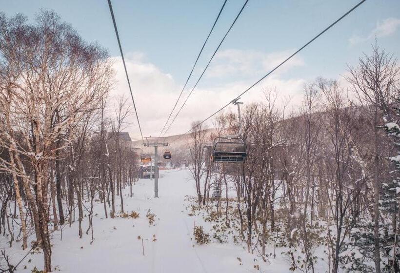 Yu Kiroro, Ski In Ski Out Luxury Residences