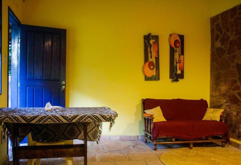 הוסטל Espaço Vaidya Ayurveda Pousada