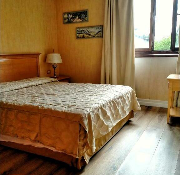 הוסטל Gran Osteria Tre Noci