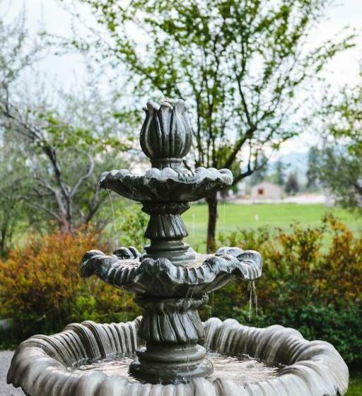 Общежитие Mt Gardner Inn