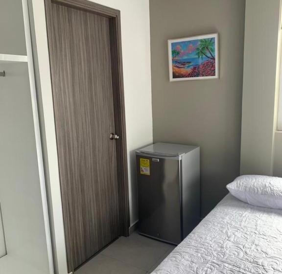 هاستل Summer Breeze