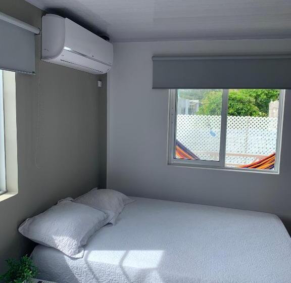 旅馆 Summer Breeze